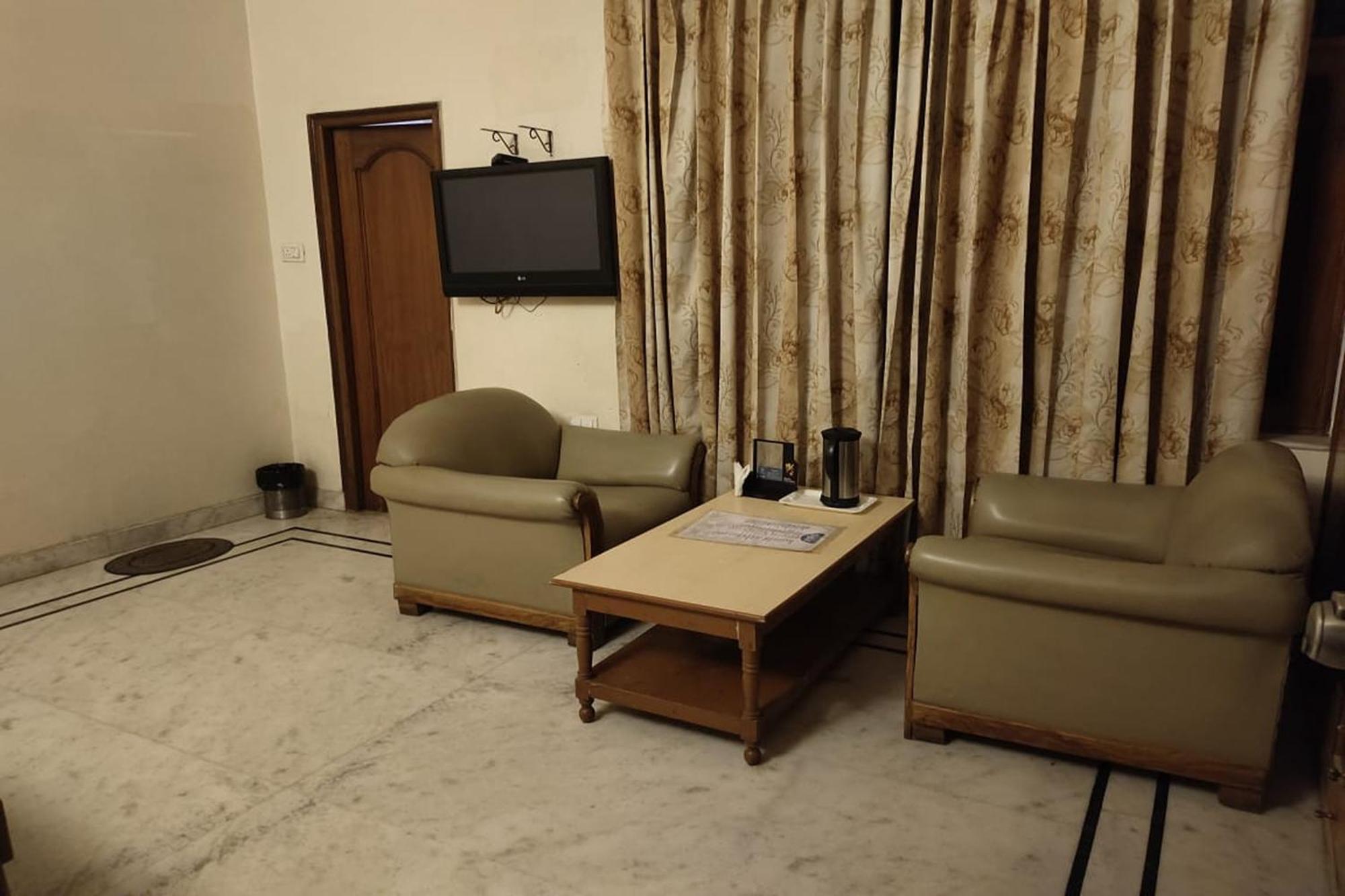 Hotel Rang Mahal Near Jaipur International Airport Eksteriør bilde